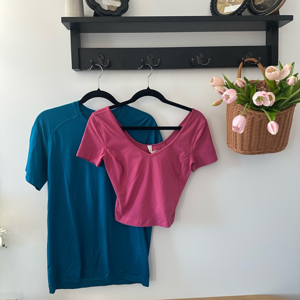 Lululemon BUNDLE Women's Pink V-Neck Top and M/W Blue Top